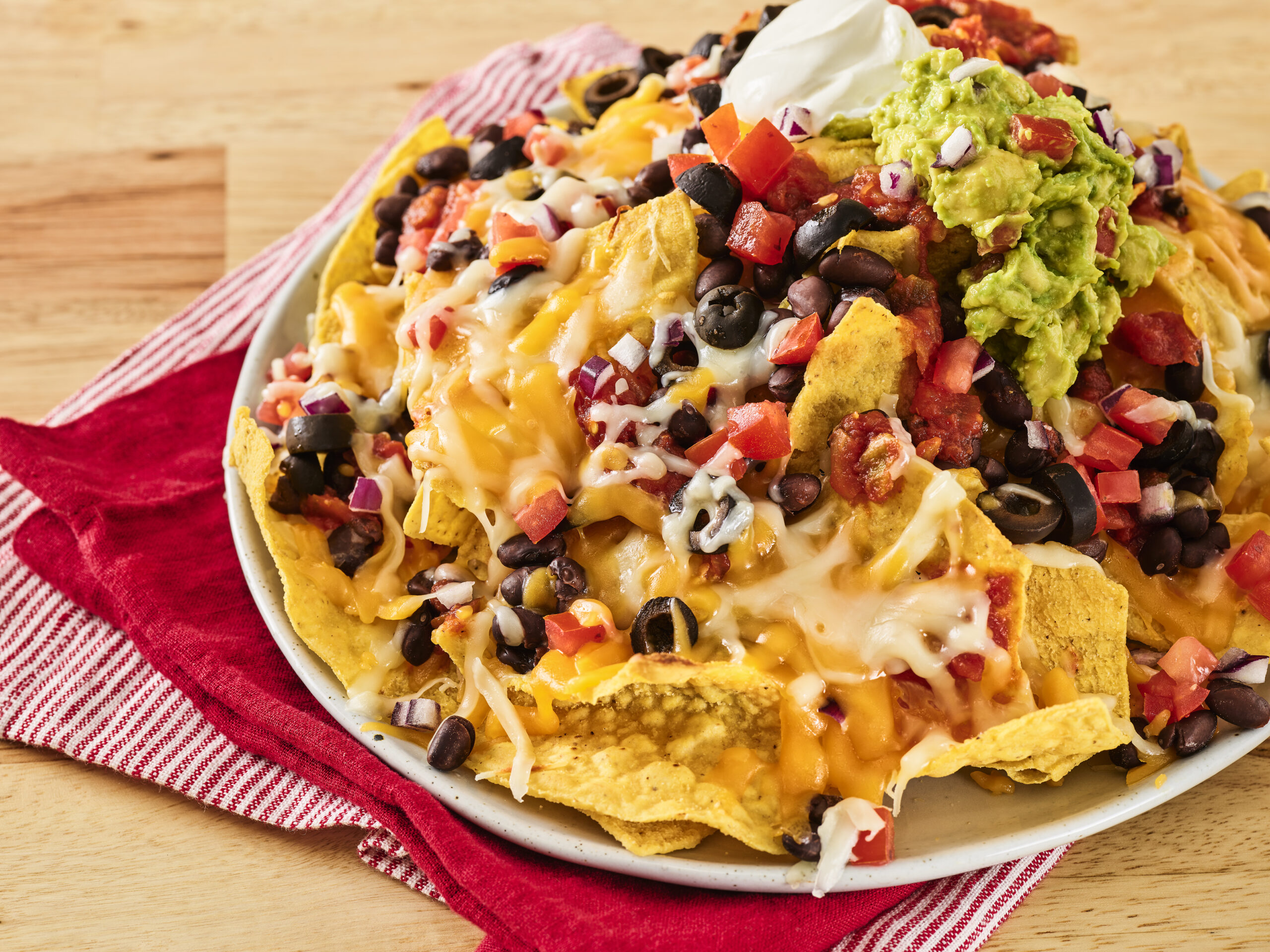 Easy Peasy Nachos - Borden® Cheese